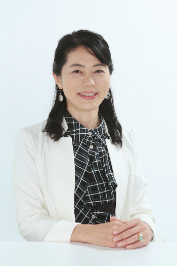 八木陽子さん